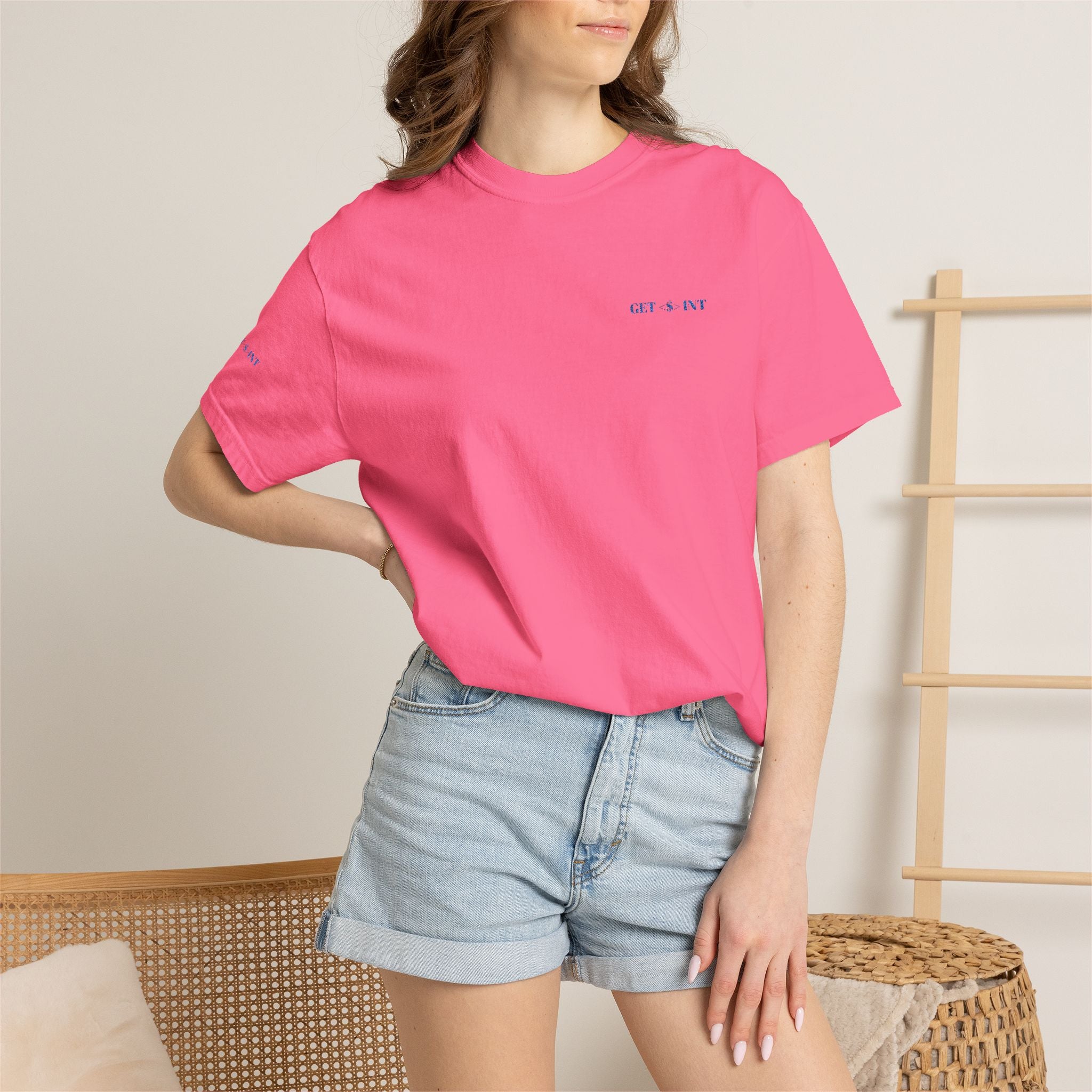 Minimalist T‑Shirt — Garment‑Dyed Casual Tee