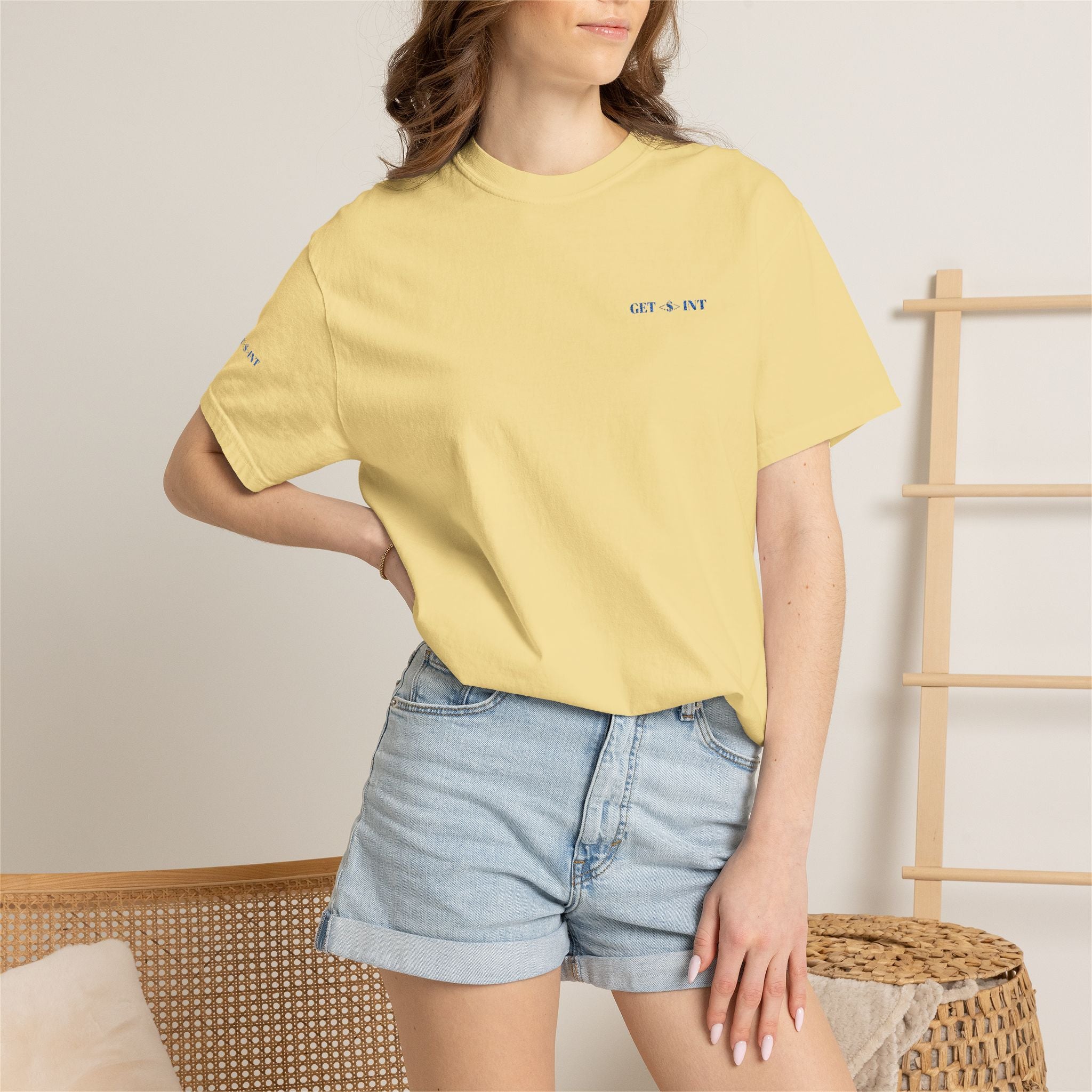 Minimalist T‑Shirt — Garment‑Dyed Casual Tee