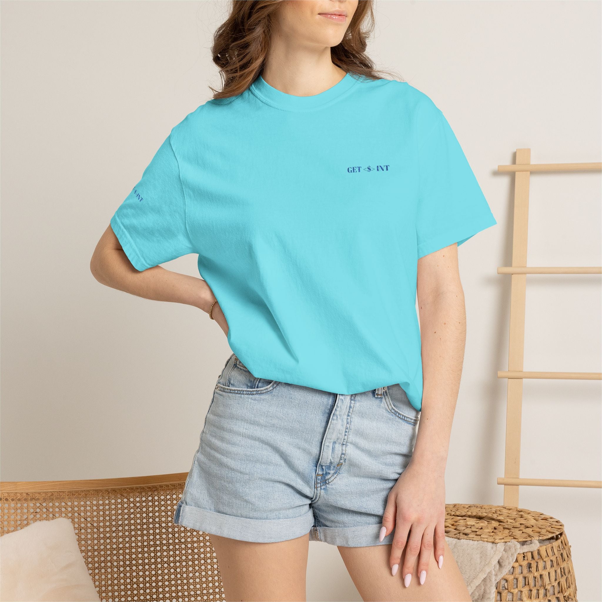 Minimalist T‑Shirt — Garment‑Dyed Casual Tee